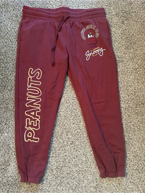 Peanuts Pants - Peanuts x Snoopy women’s XL (16/18) Maroon Jogger Sweatpants
